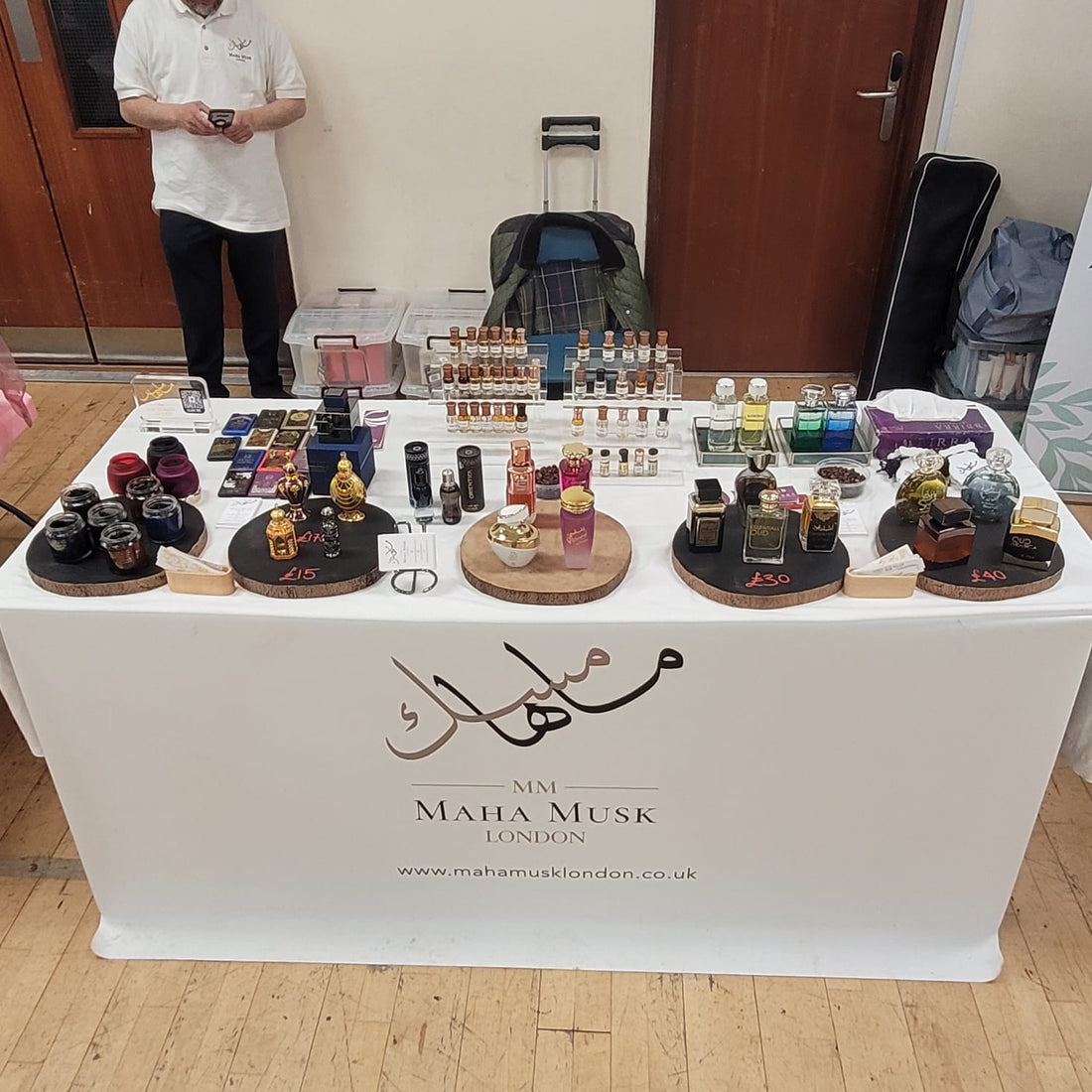 Unveiling Perfume Paradise at Samia's Treasures' Eid Bazar!